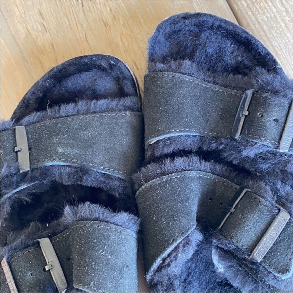 Birkenstock Arizona Big Buckle Shearling Sandals Black NWOB EU 39 - Picture 7 of 9